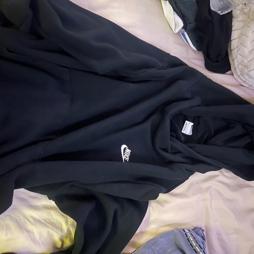 Nike black and white hoodie